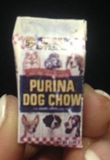 Bag of Purina Dog Chow (Large) hr57037