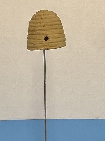 Bee Skep on a Spike ala686