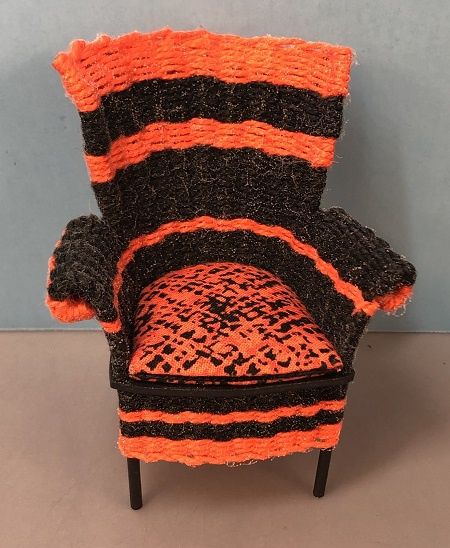 Black and Orange Wicker Chair mc00001
