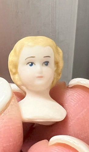 Blonde China Doll Head by Renee' Marlowe dd000d