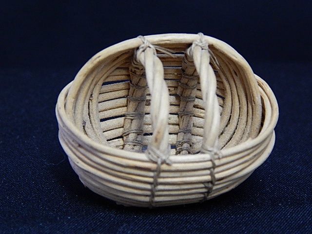 Basket xc12915