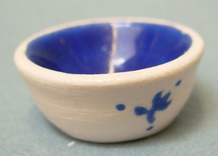 Bowl with Blue Glaze Inside Jheitz15