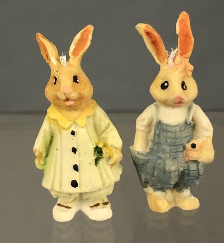 Boy and Girl Bunnies mc00550