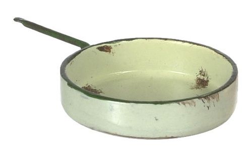 Beige Enamel Skillet