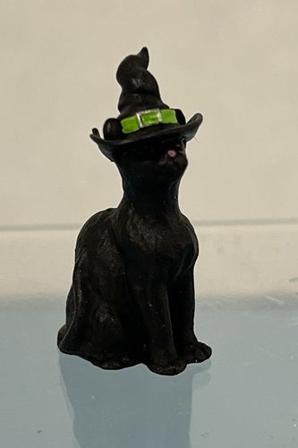 Black Cat with Witches Hat MC31364