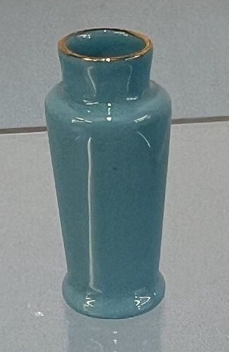 Blue Vase with Gold Trim mc031024
