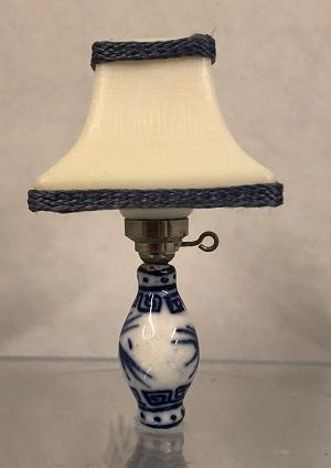 Blue and White Table Lamp 622181