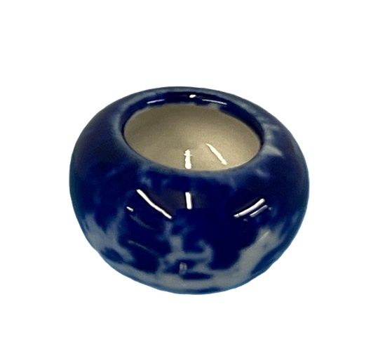 Blue and White Vase or Bowl cn0270