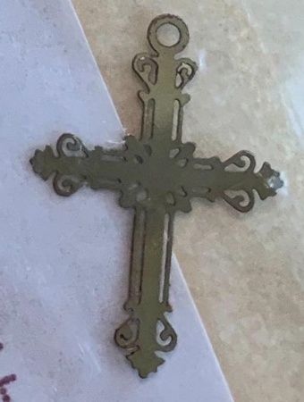 Brass Ornate Cross for Necklace srD3C