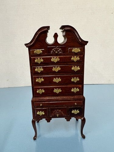 Broken Bonnet Highboy MN587