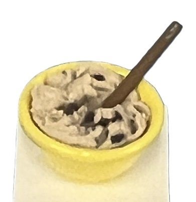 Bowl of Chocolate Chip Cookie Dough cn415122