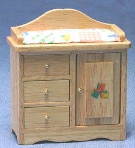 Changing Table/Oak CLA10394