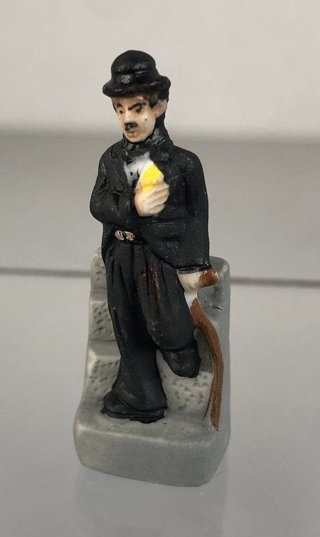 Charlie Chaplin mc03953a