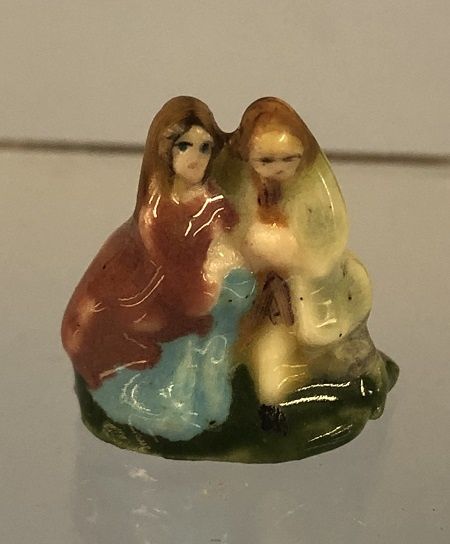 China painted figurine of couple mc04579