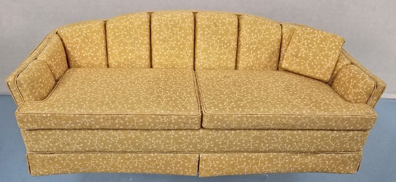 Charles Krug Sofa with 1 Pillow ala261