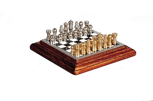 Chess Set on Board/Walnut AZS1627A