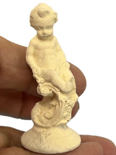 Cherub Statue umst3