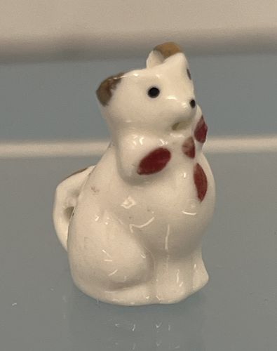 China White Cat with Gold Details cn0284