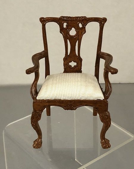 Chippendale Arm Chair in New Walnut bes8150nwn