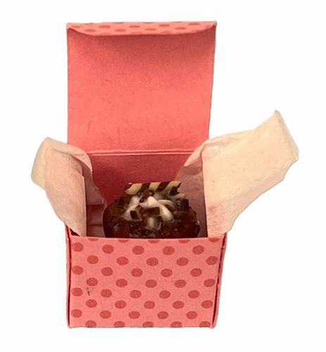 Chocolate Cake in Pink Box bb2422