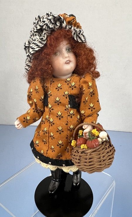 Burnt Orange and Black Dressed Girl ch22158