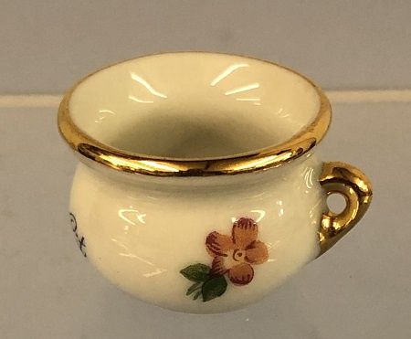 Chamber Pot mc04675