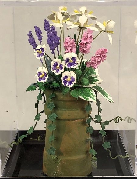 Chimney Pot Arrangement mc03247