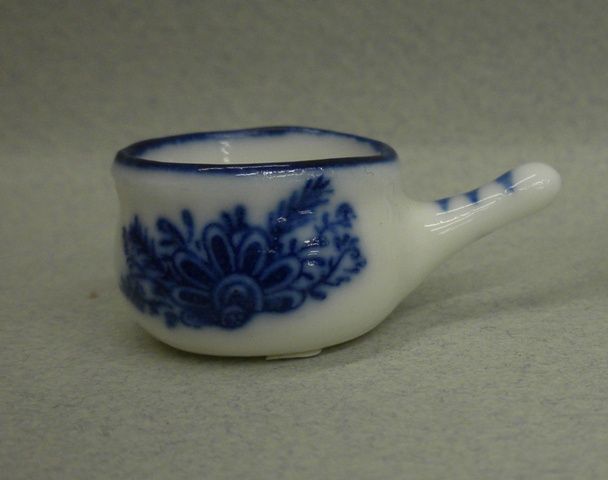 China Handled Pot 10000058-1