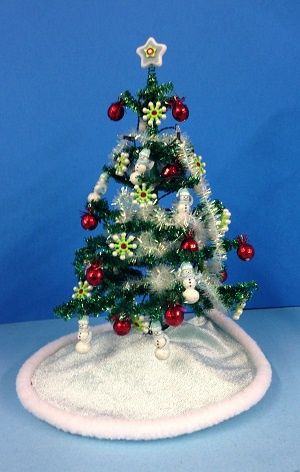 Christmas Tree-Funky American Girl amtree