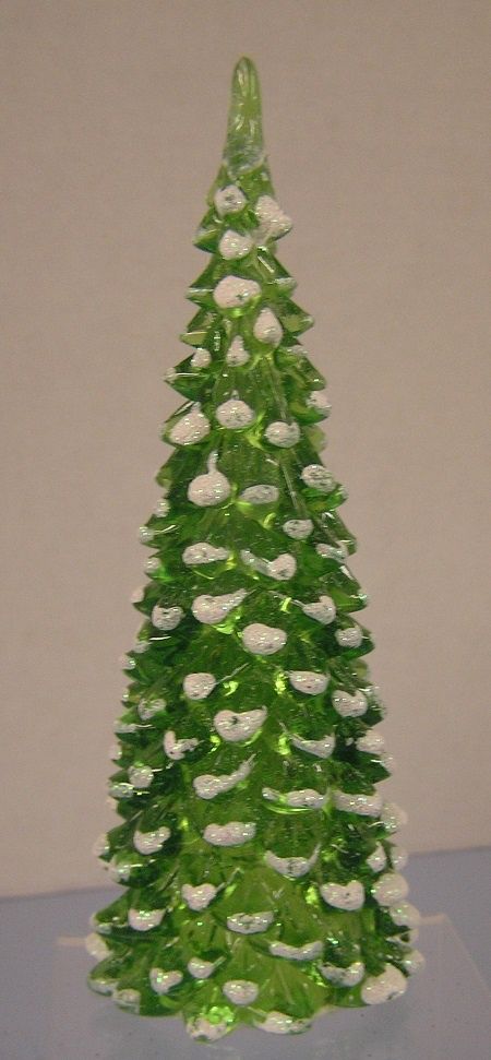 Christmas Tree with White Branch Tips ch22525