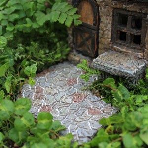 Curved Pathway wfg1158g