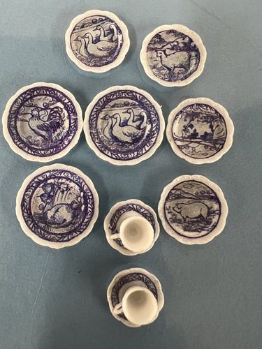 Chrysnbon Dish Set Decorated with Farm Animals mn464n