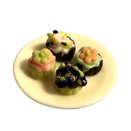 Cupcakes on a Plate mcf1428
