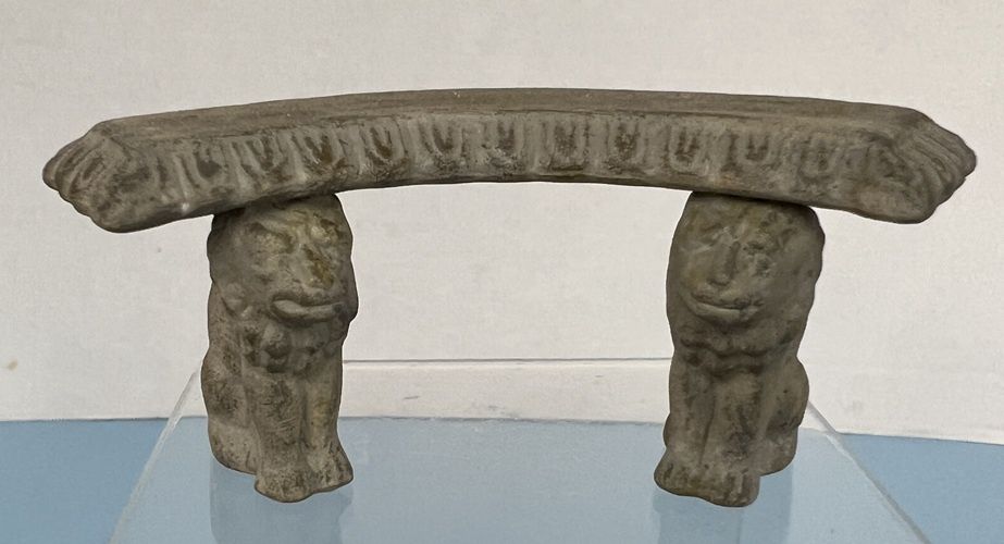 Curved Bench mc1380x