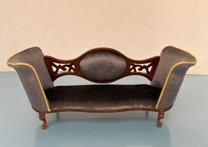 Conversation Couch mc031001