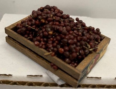 Crate of Grapes yow24