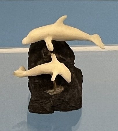 Dolphins Jumping Out of the Water Figurine ala758-1