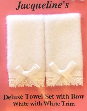 Deluxe Towel Set with Bow 3 jaq5377