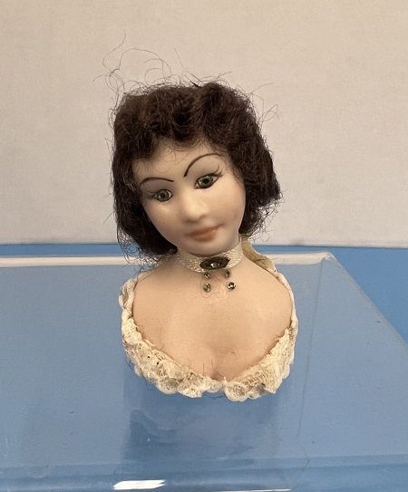 Fashion Lady Display Two mc05697