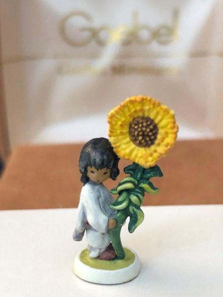 DeGrazia "Sunflower Boy" Figurine 1985 551-P