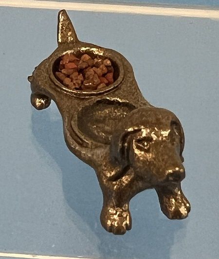 Dog Dish in Bronze with Water &amp; Food bt185