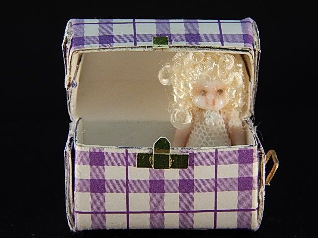 Doll In a Box ml10217
