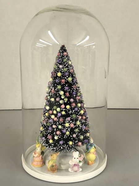 Easter Tree with Characters MC02298