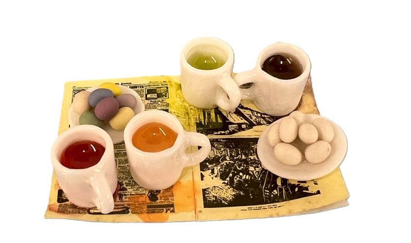 Easter Egg Dyeing on Newsprint mc03206