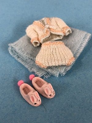 Ecru and Pink Baby Set sj52427
