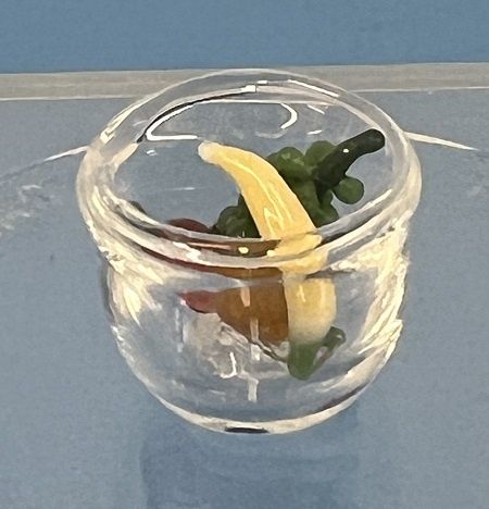 Glass bowl with glass fruit ala658