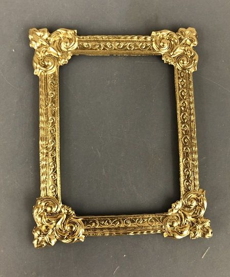 Gold Decorative Frame MC8031