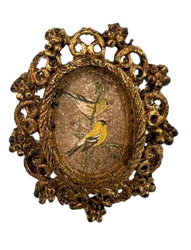 Gold leaf metal frame with two birds print mn272
