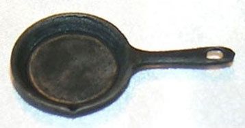Frying Pan-small-black metal isl0301