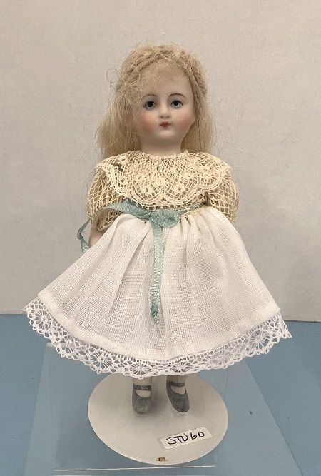 German Antique Reproduction, 4" STU60